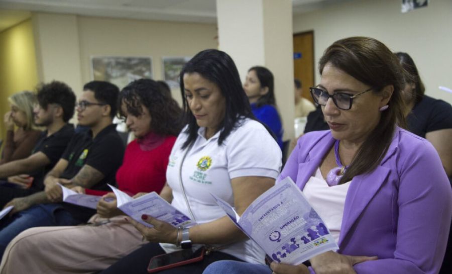 Governo promove palestras pelo fim da violência contra a mulher a servidores da Segurança
